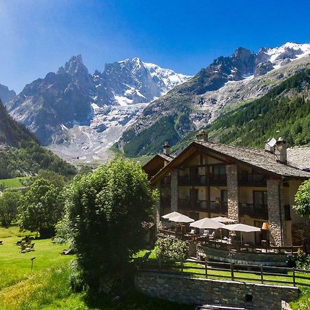 Auberge De La Maison Courmayeur Exterior foto